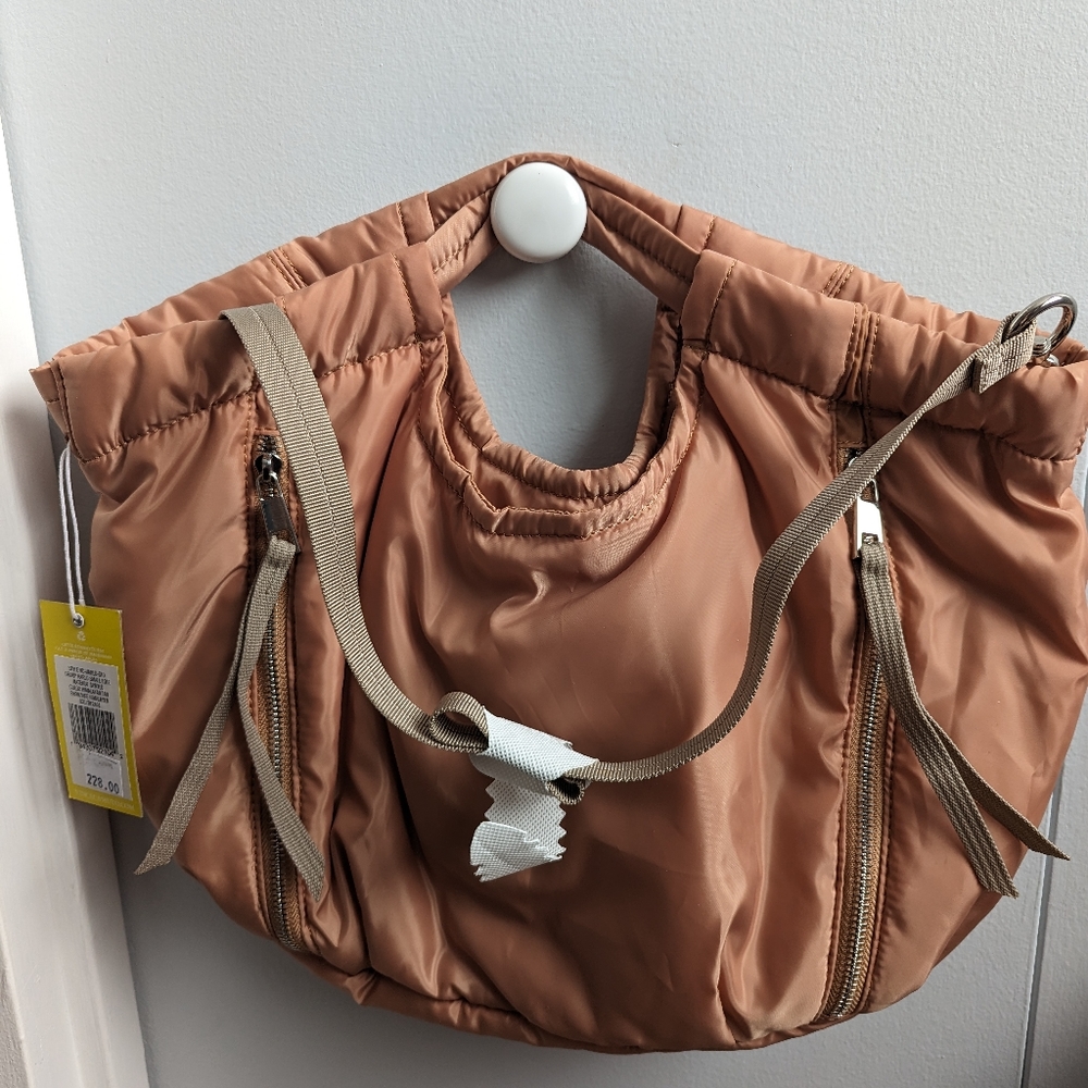 Vince Camuto purse new with tag ,color himalayen tan , woman bag, bag